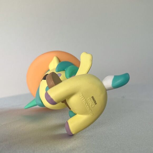 Tokidoki Melody Mates Picnic Party Unicorno Guitar Dog Unicorno Figure New - Picture 8 of 8